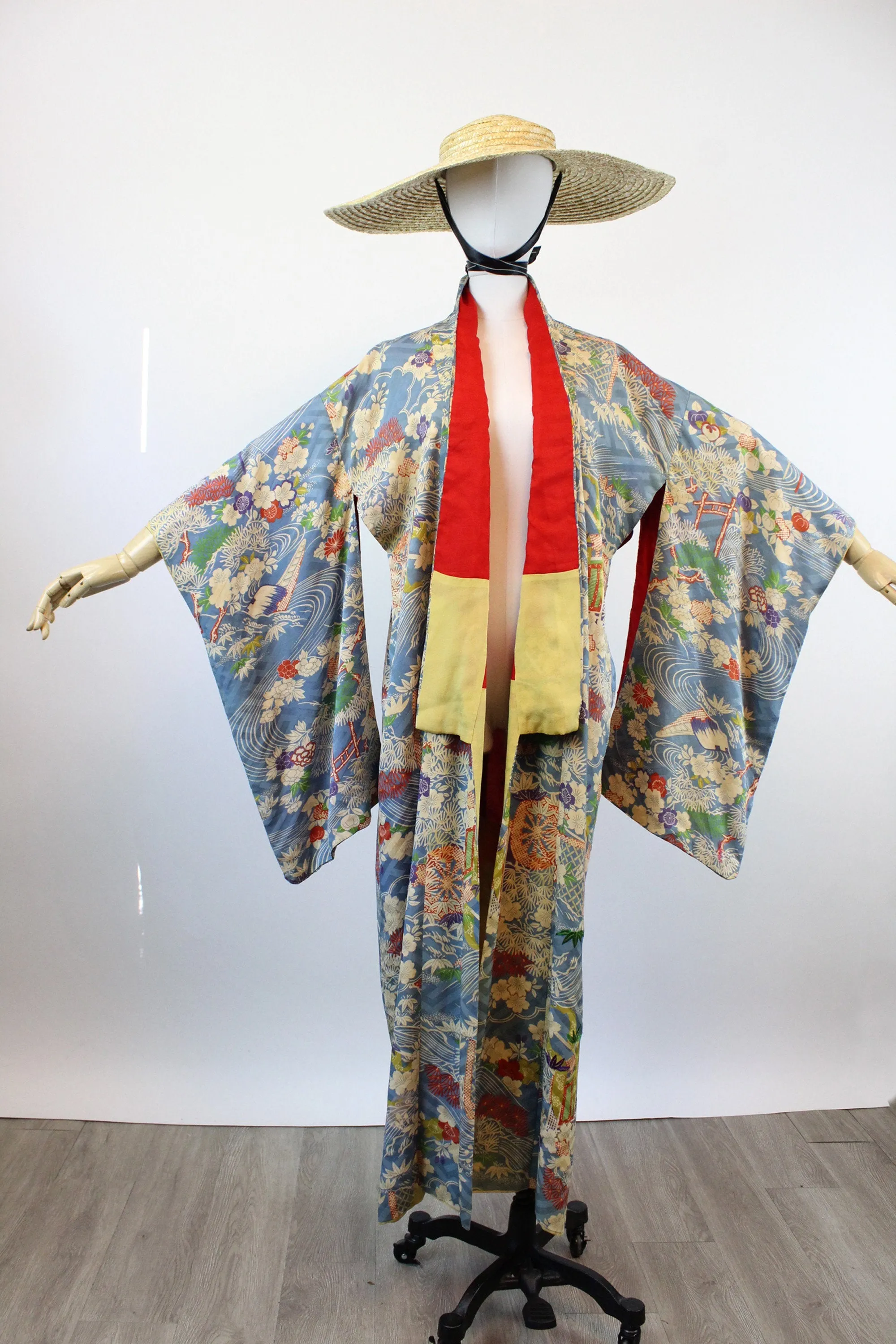 1940s silk KIMONO water lilies small medium large | new fall
