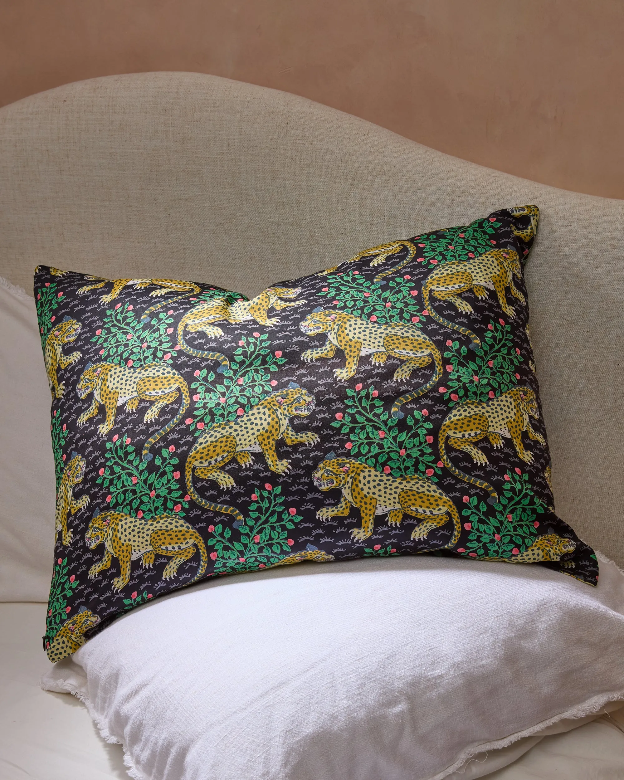 Bagheera - Satin Pillowcase - Ink