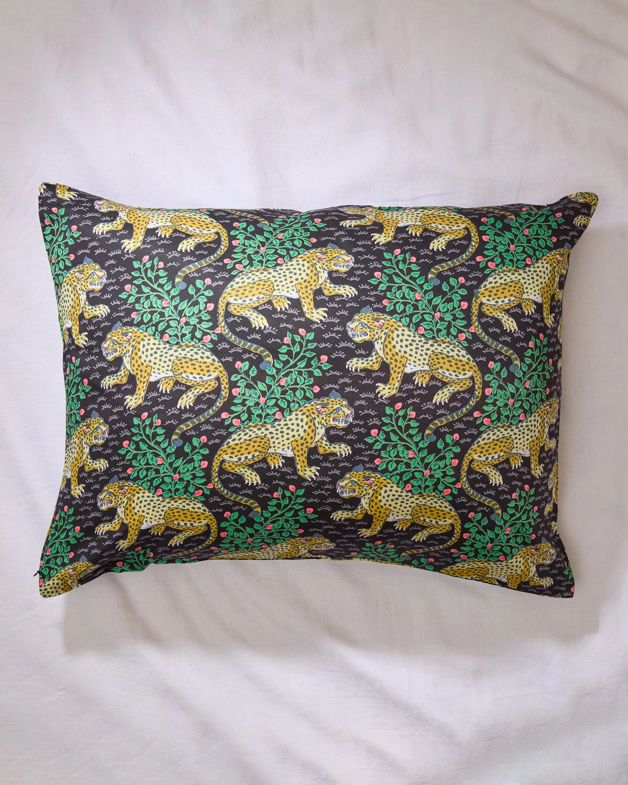 Bagheera - Satin Pillowcase - Ink
