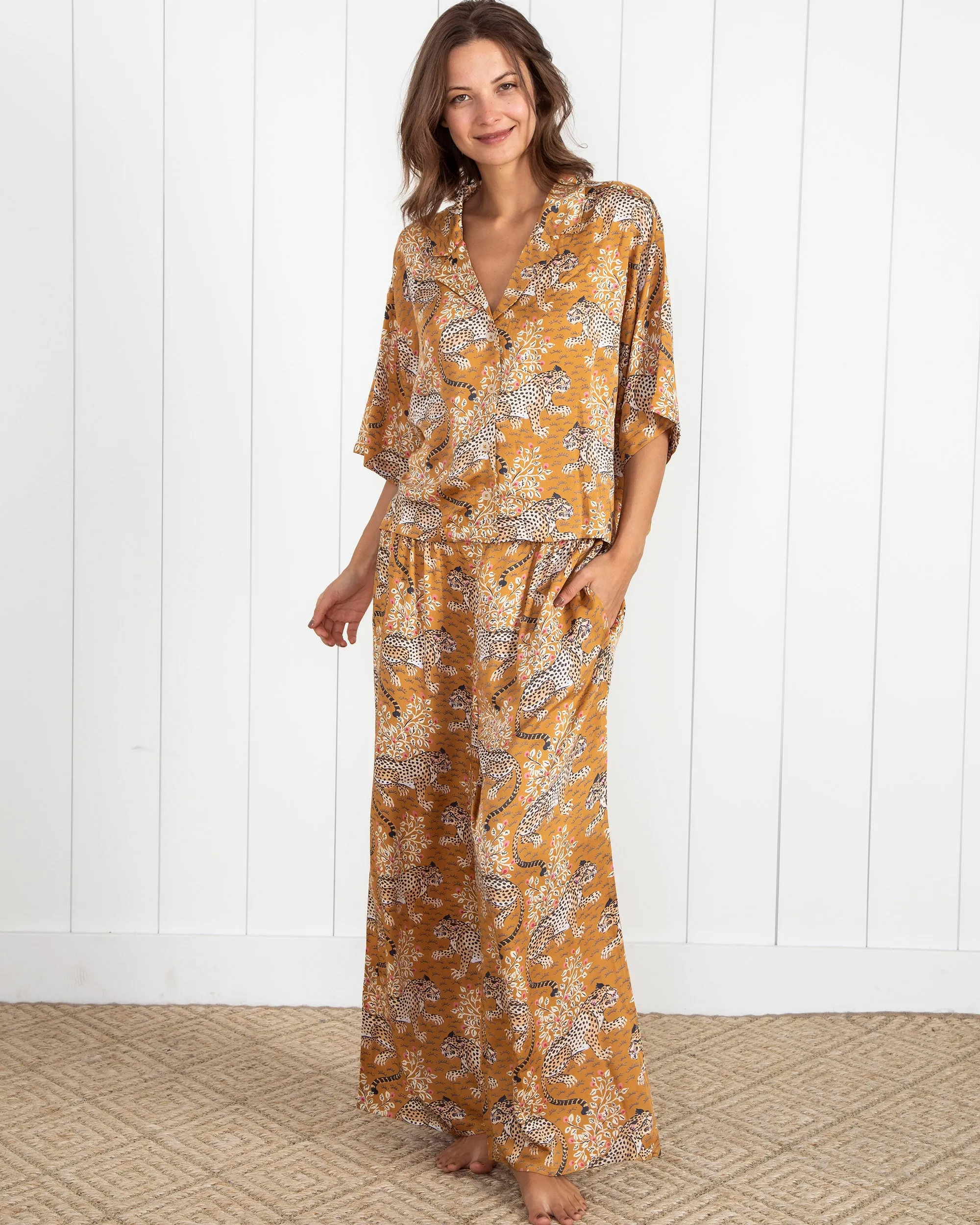 Bagheera - Satin Wildest Dreams & Robe Set - Tobacco