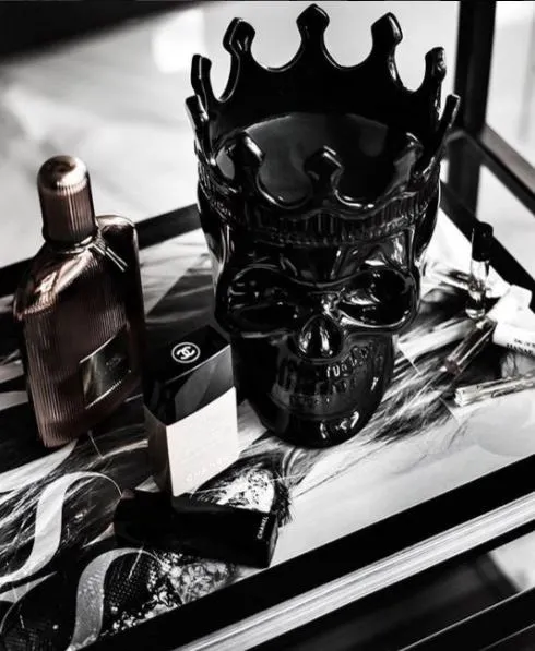 Black Dantés Skull Candle -  Monte Cristo
