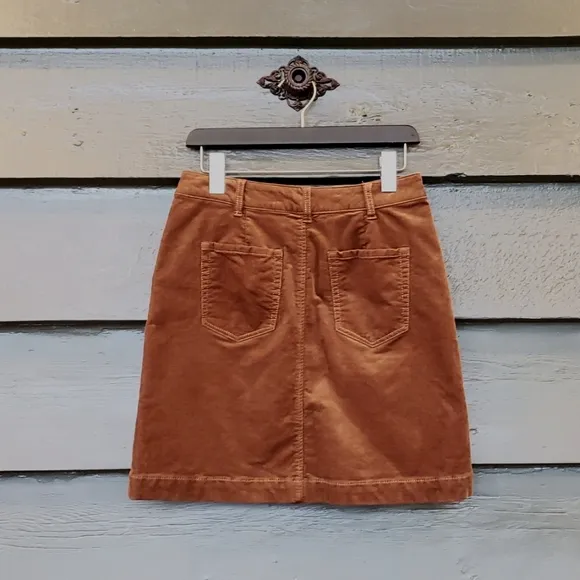CABI #3755 Corduroy University Skirt Toffee sz 4 Women's