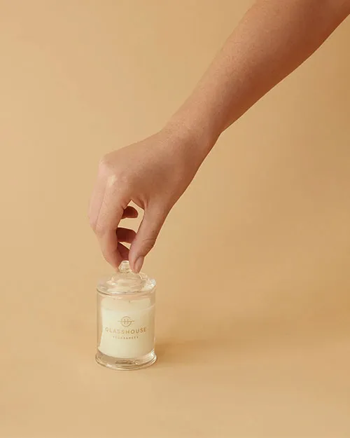 GLASSHOUSE FRAGRANCES | Arabian Nights Candle | White Oud