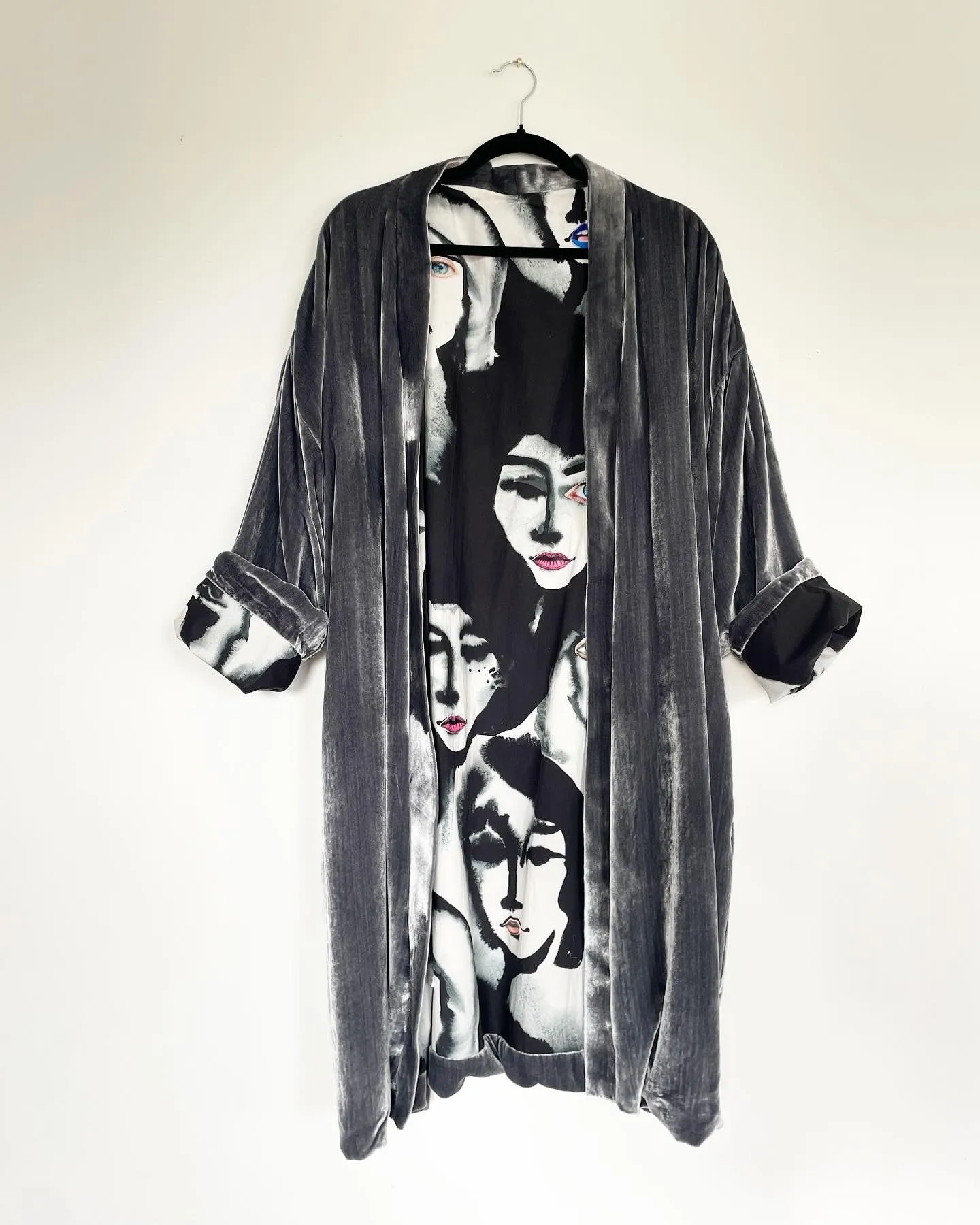 Grey Velvet Caftan with Eyes and Lips Artwork