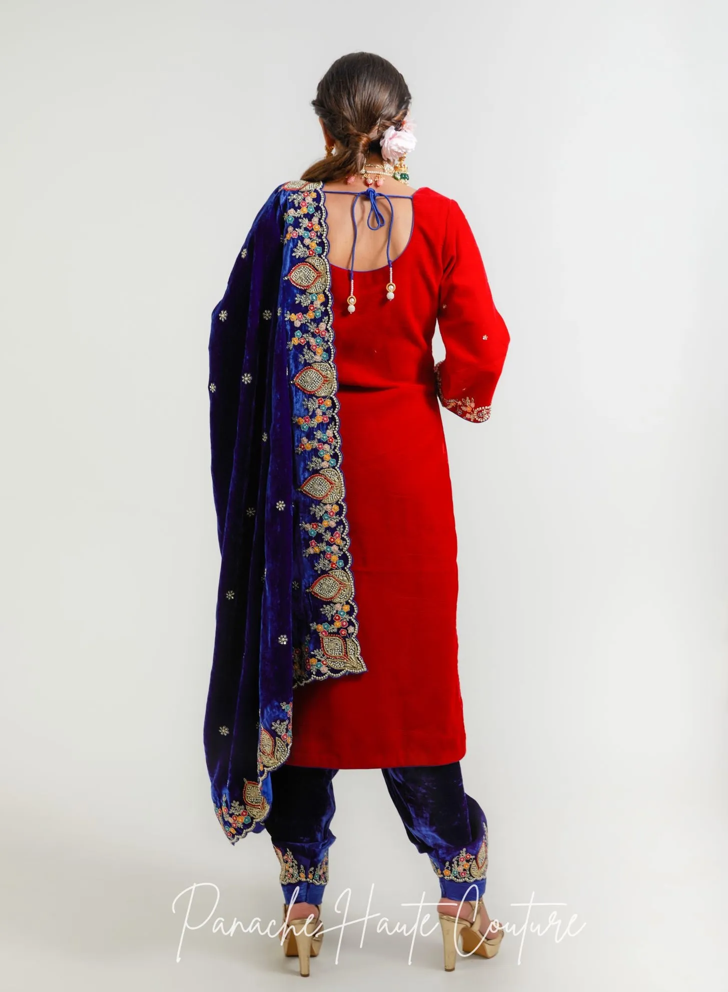 Indigo Color Shawl with Red Indigo Salwar Suit