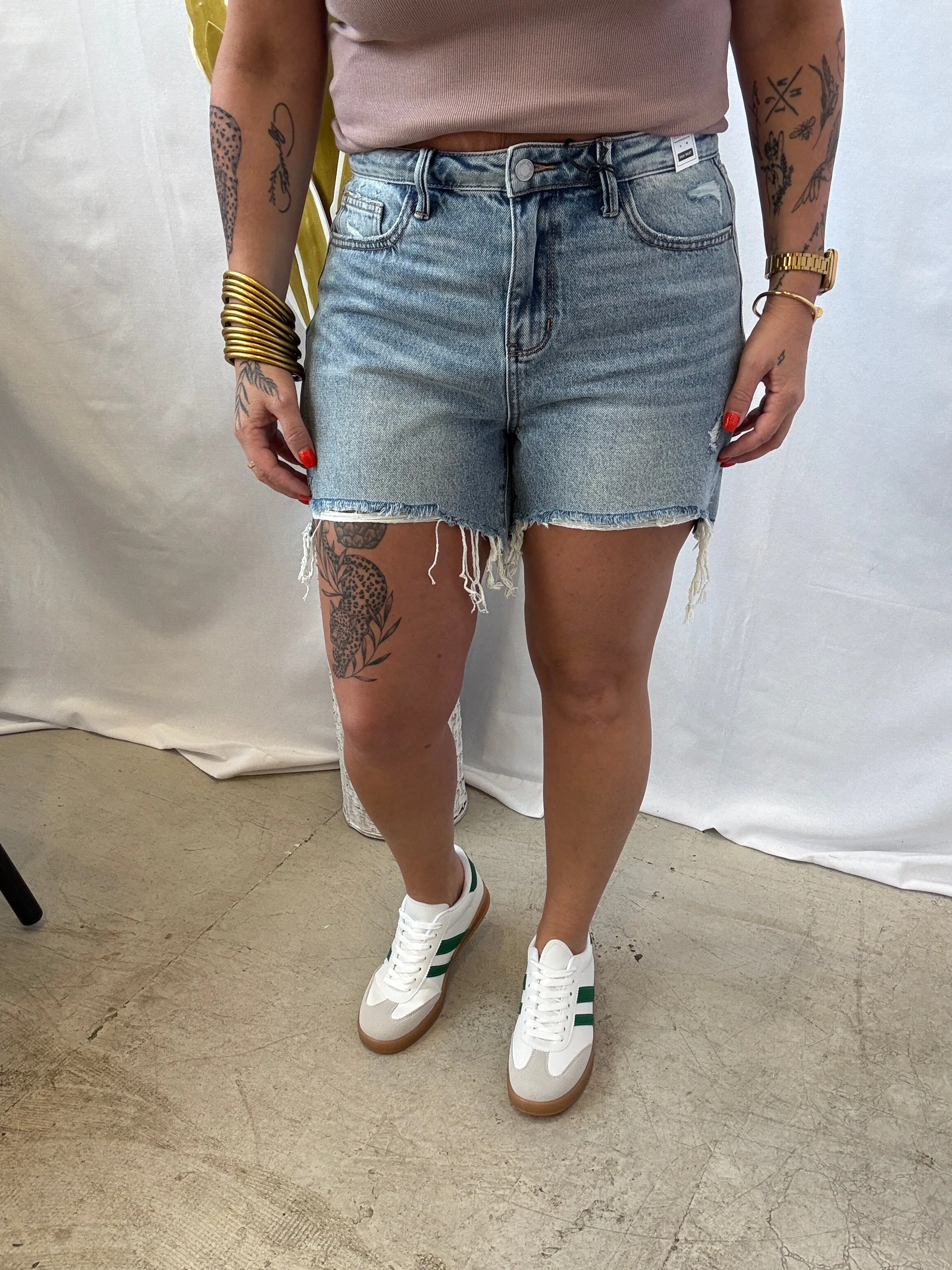 Judy Blue Destroy Rigid Medium Wash Magic Shorts