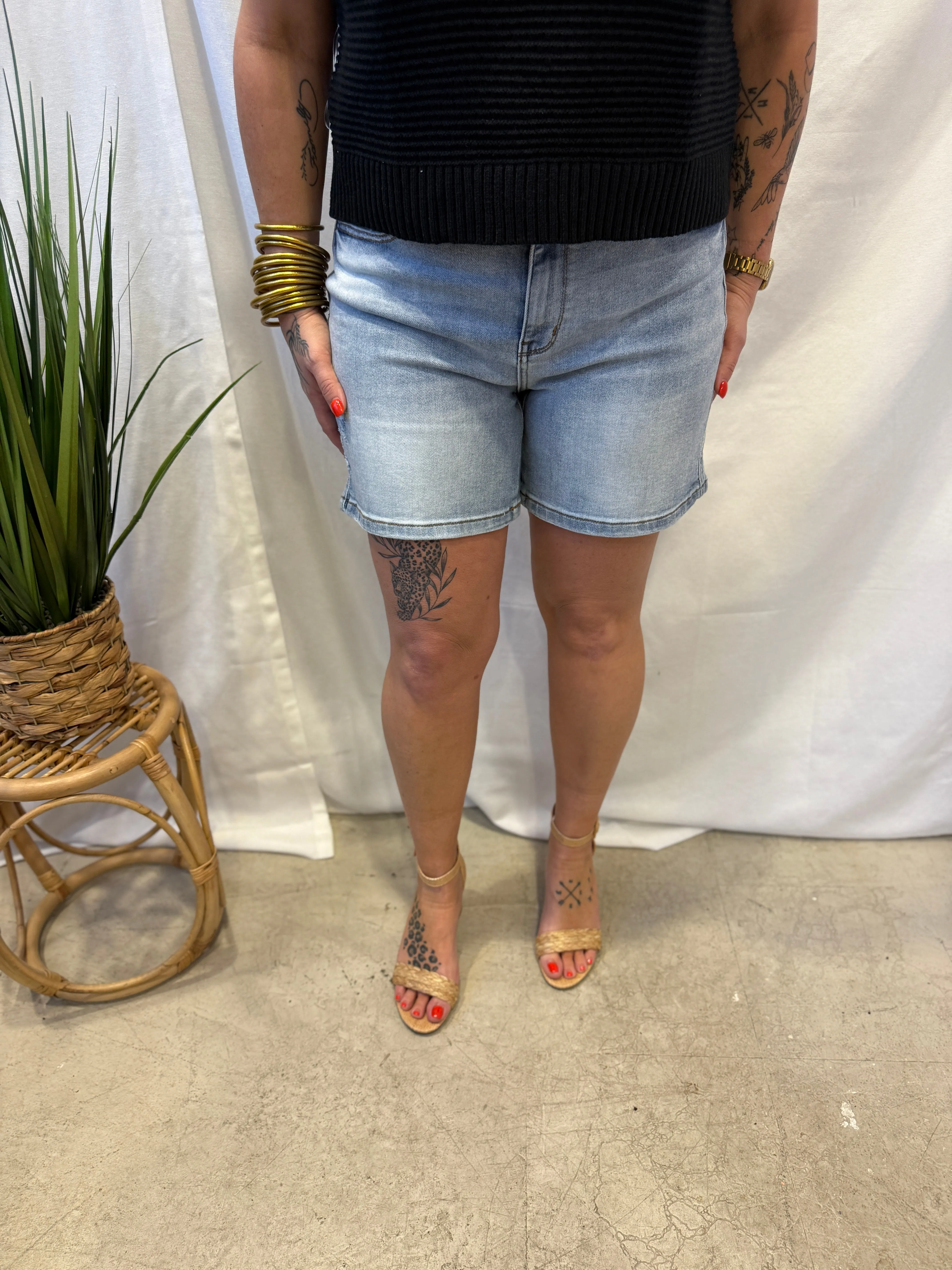 Judy Blue Vintage Wash Dad Shorts