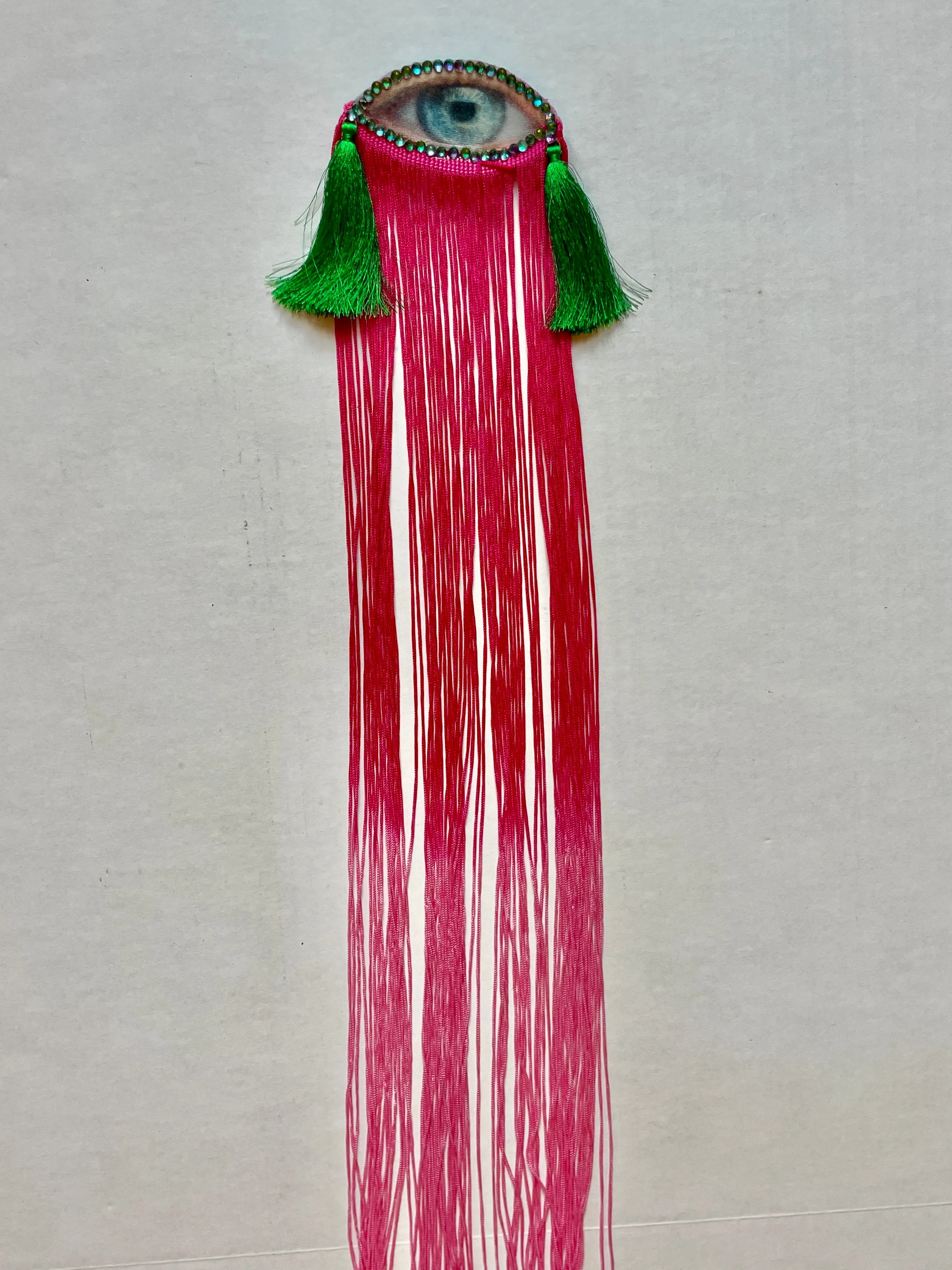 Pink Ombre Fringe Eye Brooch/Ornament
