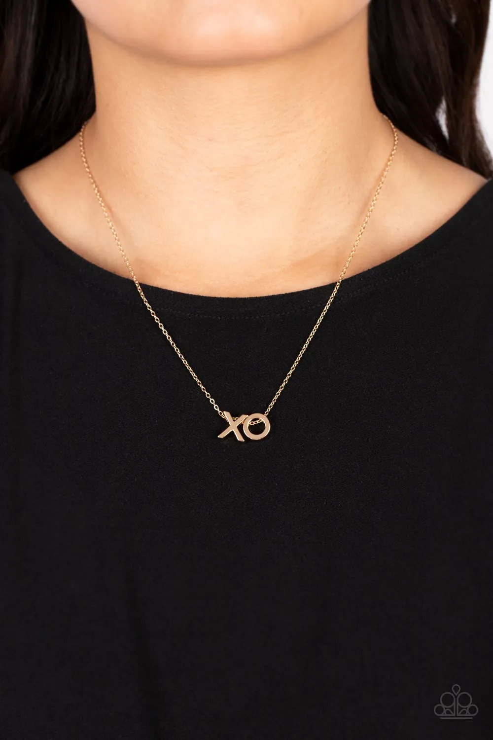 "Hugs and Kisses" Gold Metal with X and O Letter Necklace Set