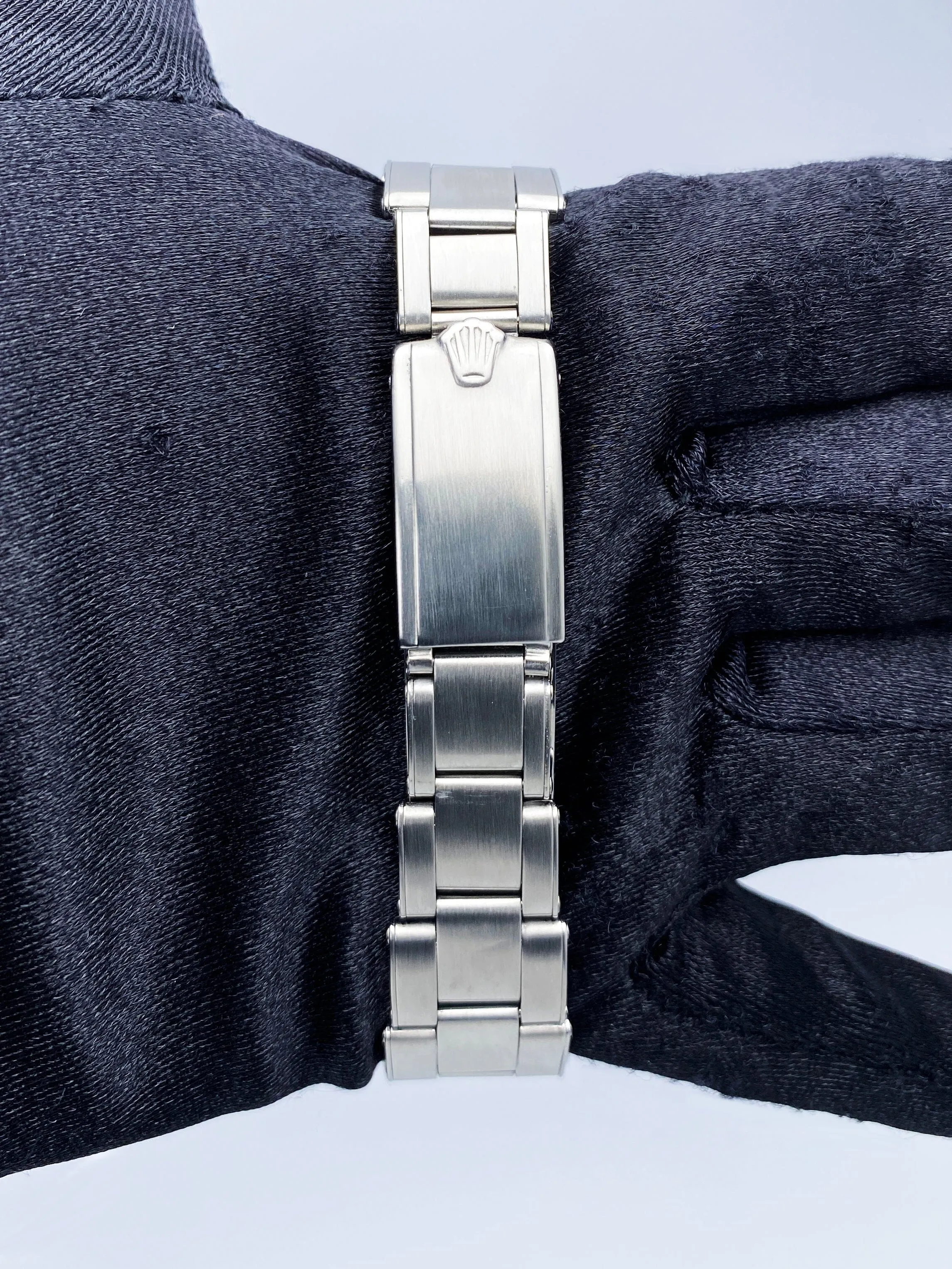Rolex Air-King 5500 Silver Dial Mens Watch