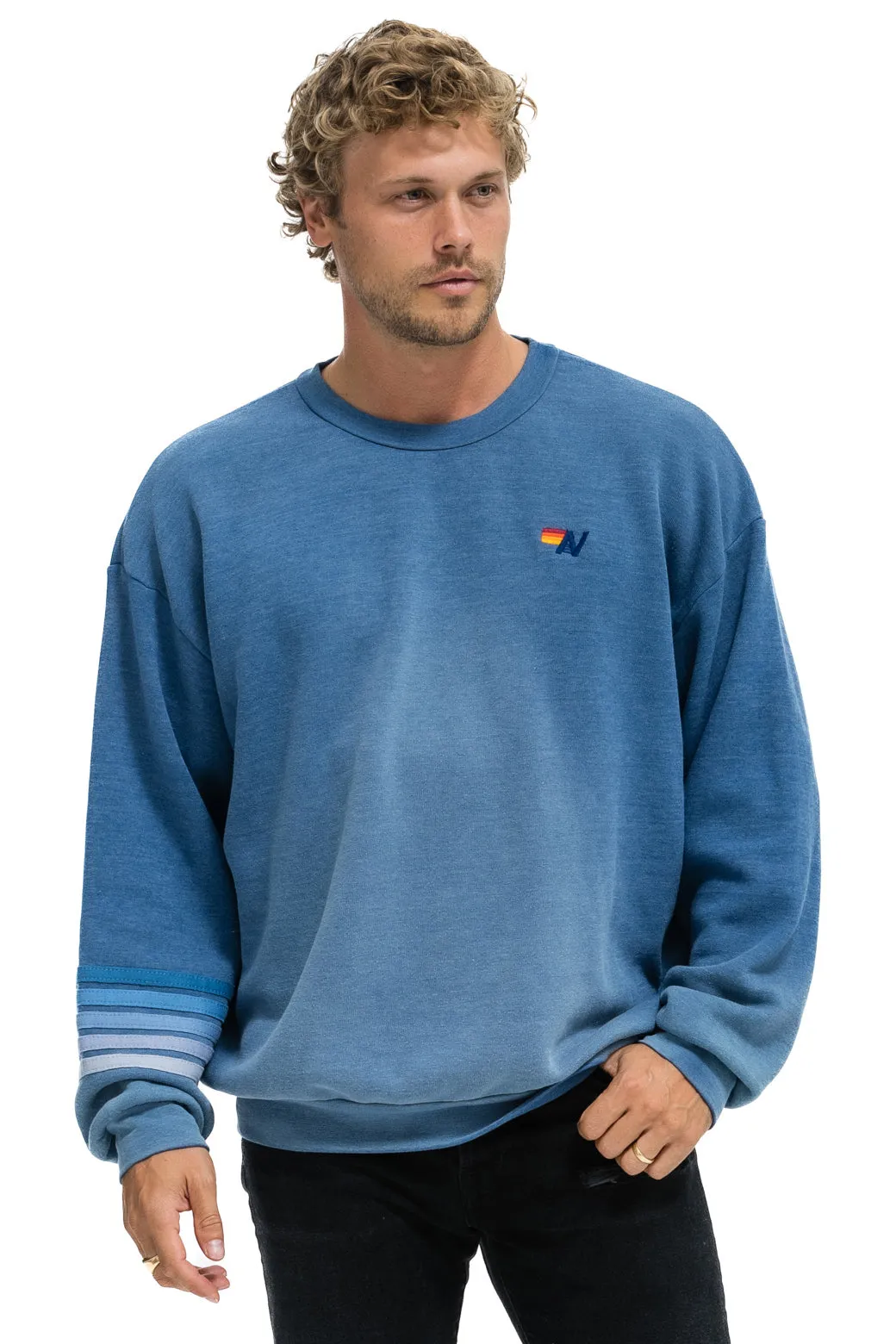 RUGBY STITCH RELAXED CREW SWEATSHIRT - FADED WATER