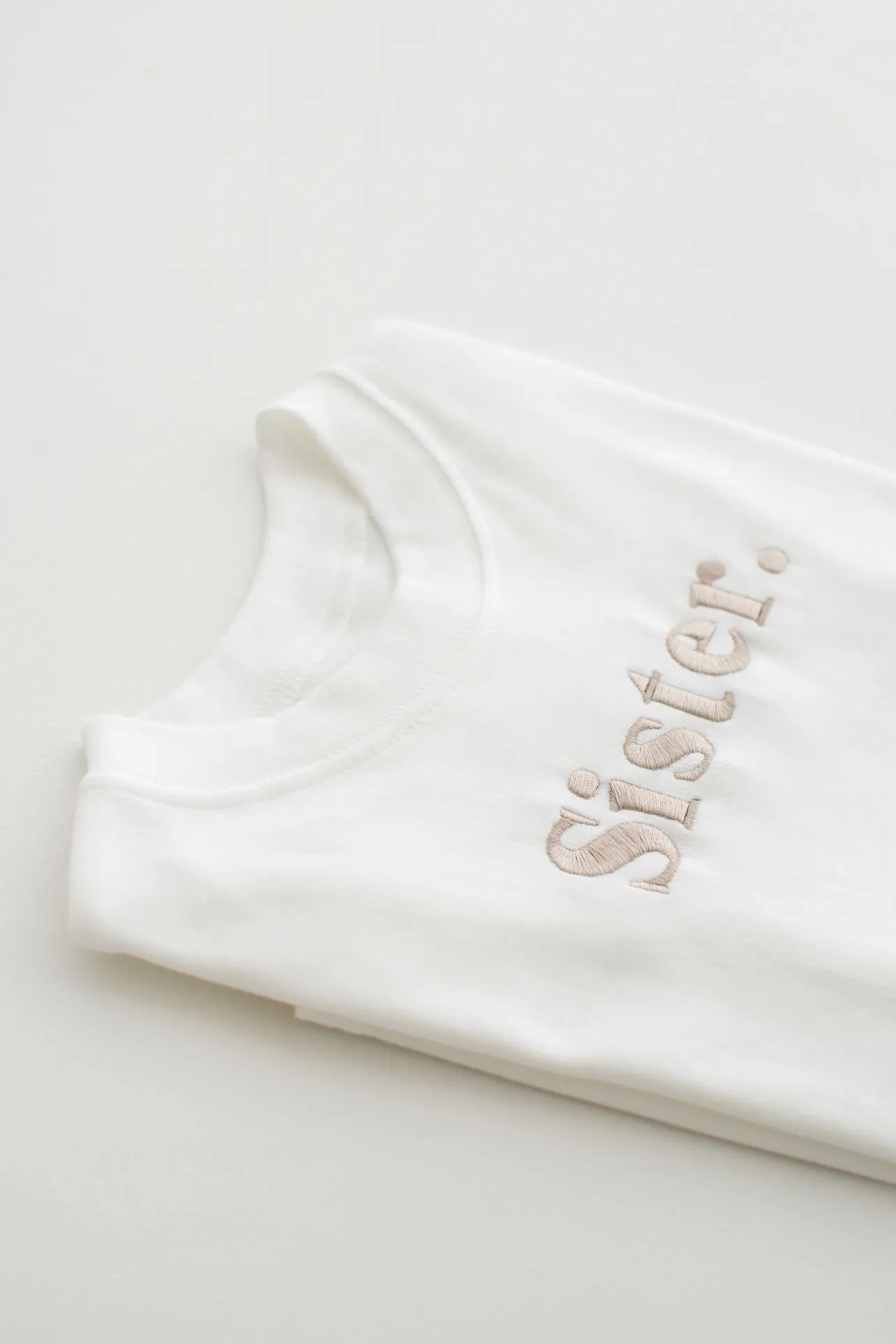 Sibling Tshirt Classic - Embroidered