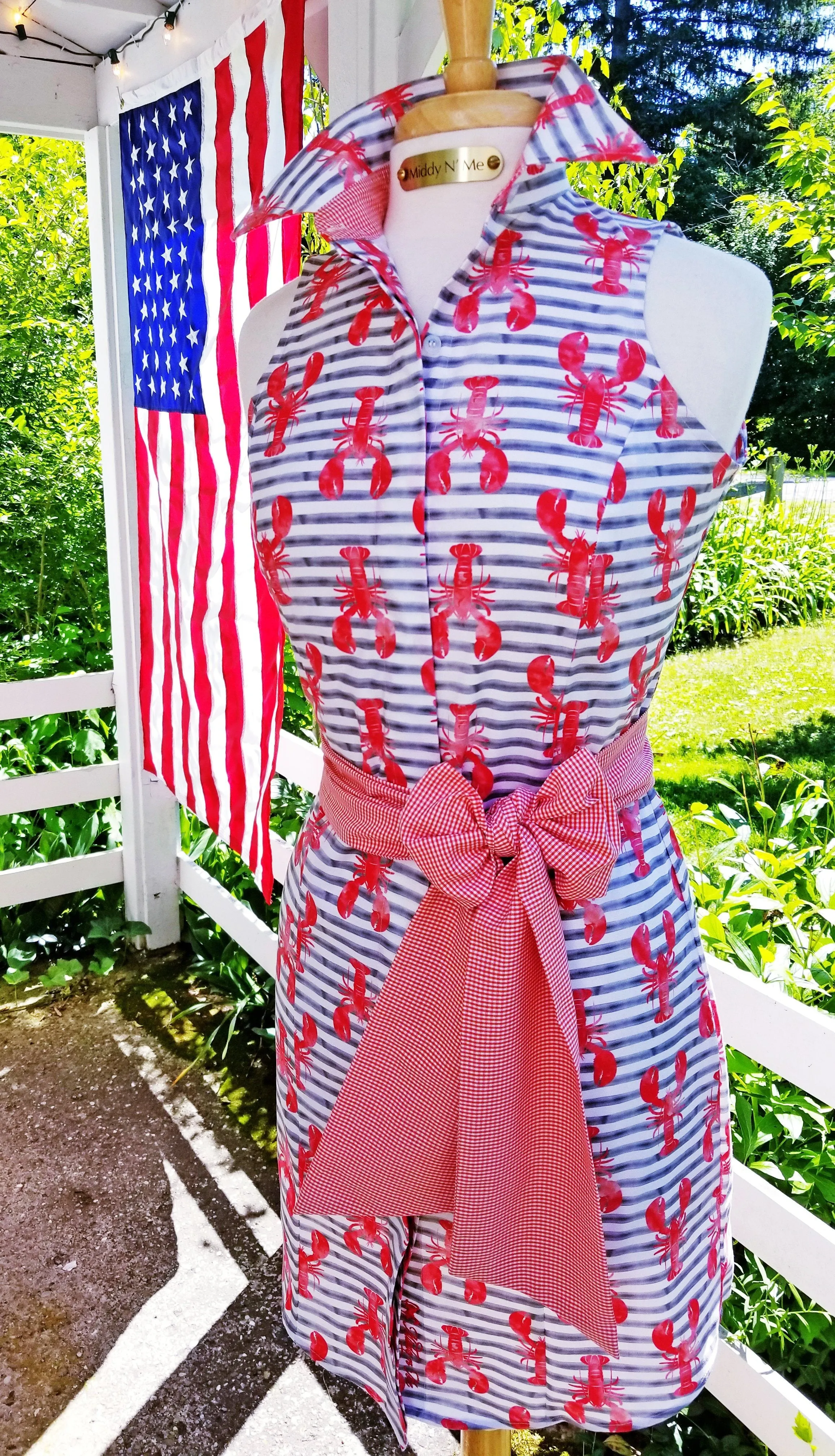 THE LITTLE LOBSTER DRESS