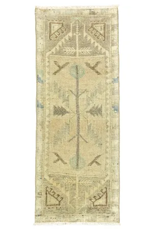 Vintage Turkish Mini Rug No. 664 | 1'6 x 3'11