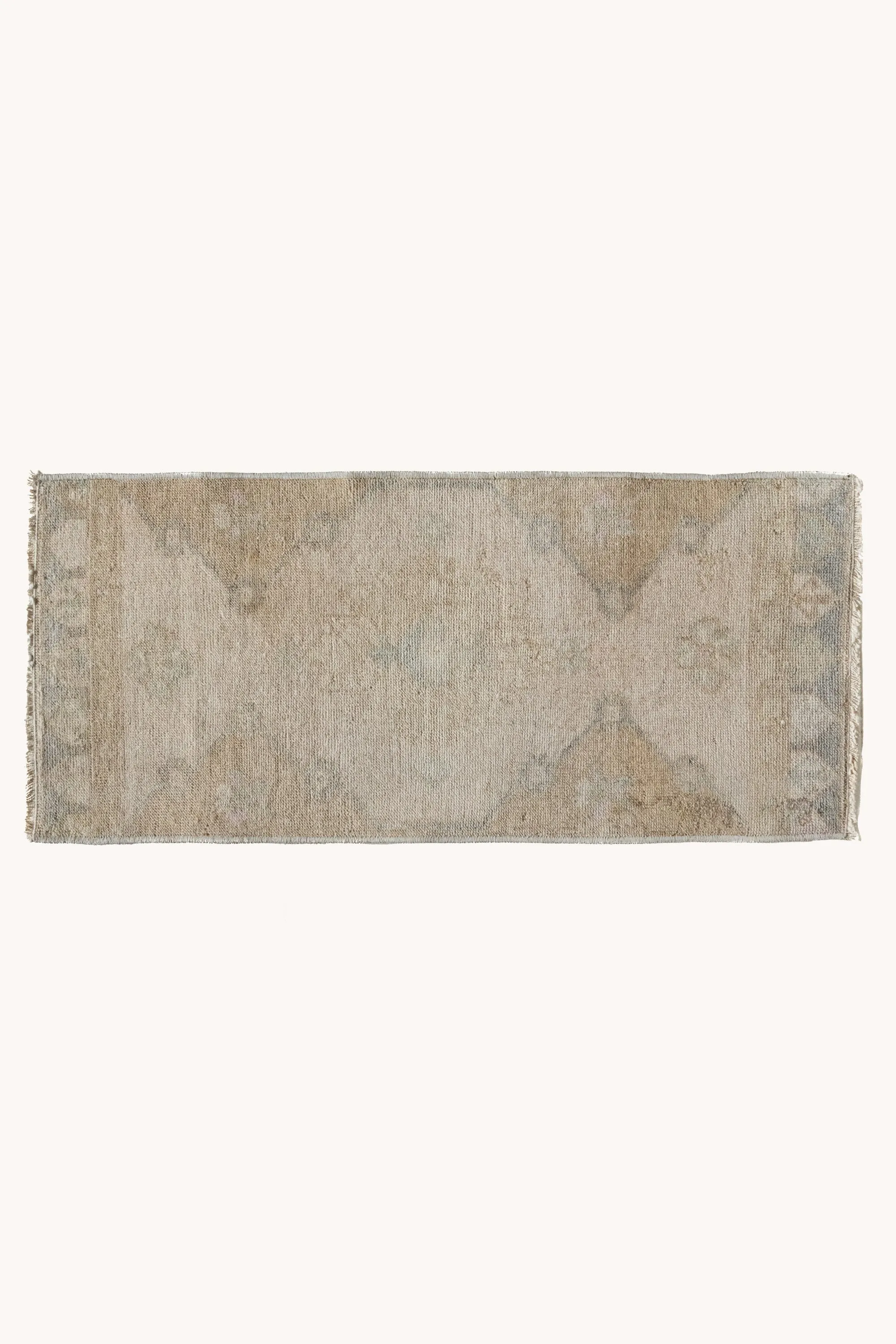 Vintage Turkish Mini Rug No. 722 | 1'3 x 2'10