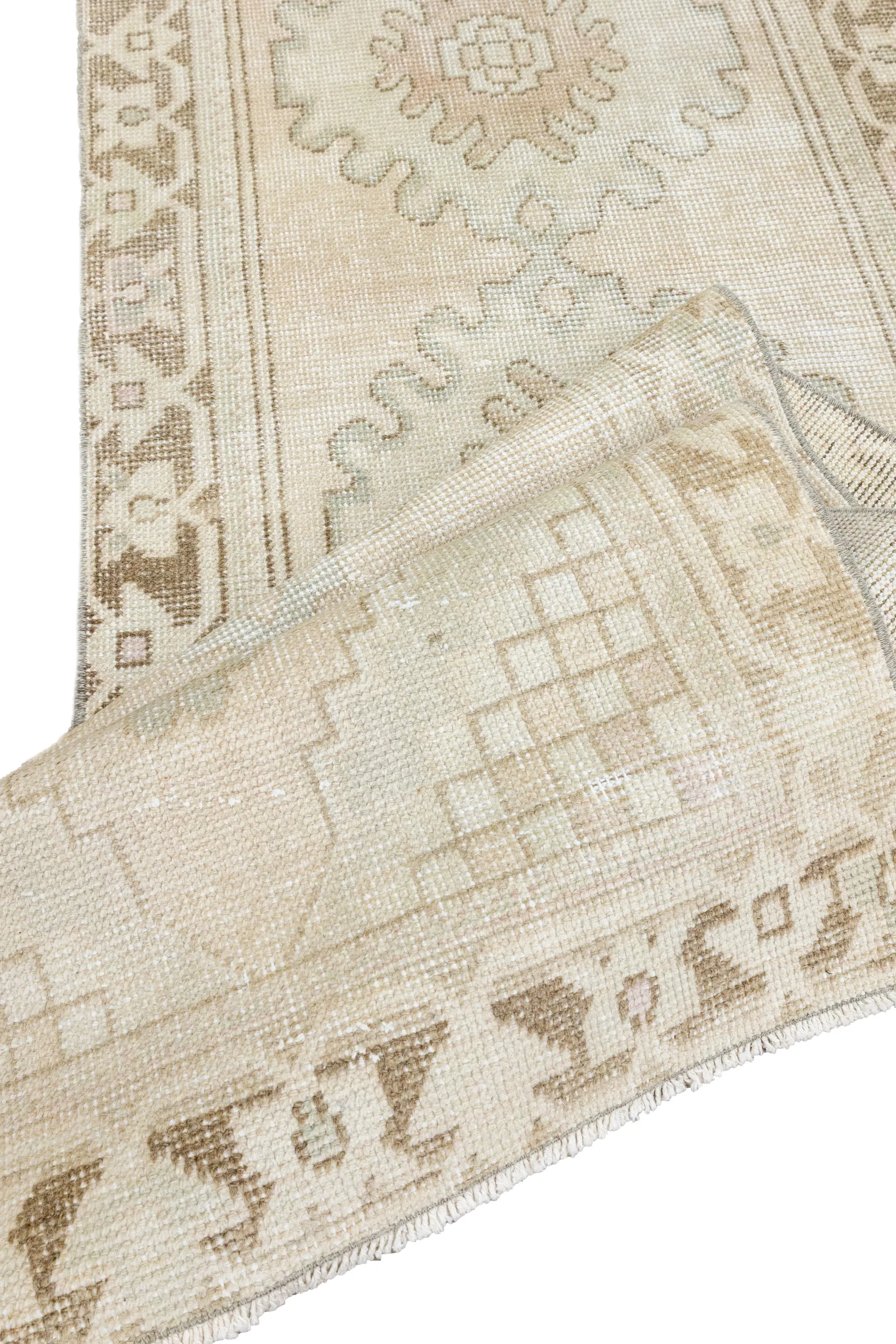 Vintage Turkish Oushak Runner Rug No. 327 | 2'6 X 9'6